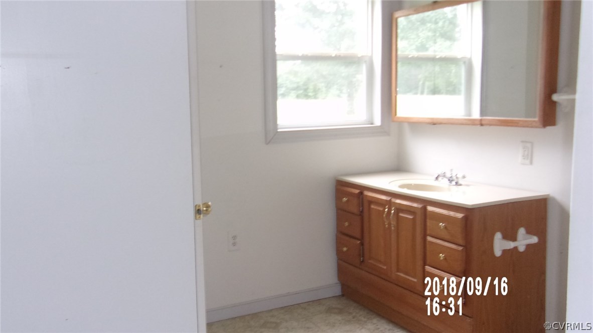 2126 Poorhouse Road Victoria, VA 23974 - Photo 11 of 22