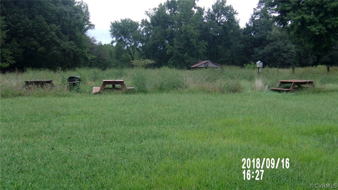 2126 Poorhouse Road Victoria, VA 23974 - Photo 5 of 22