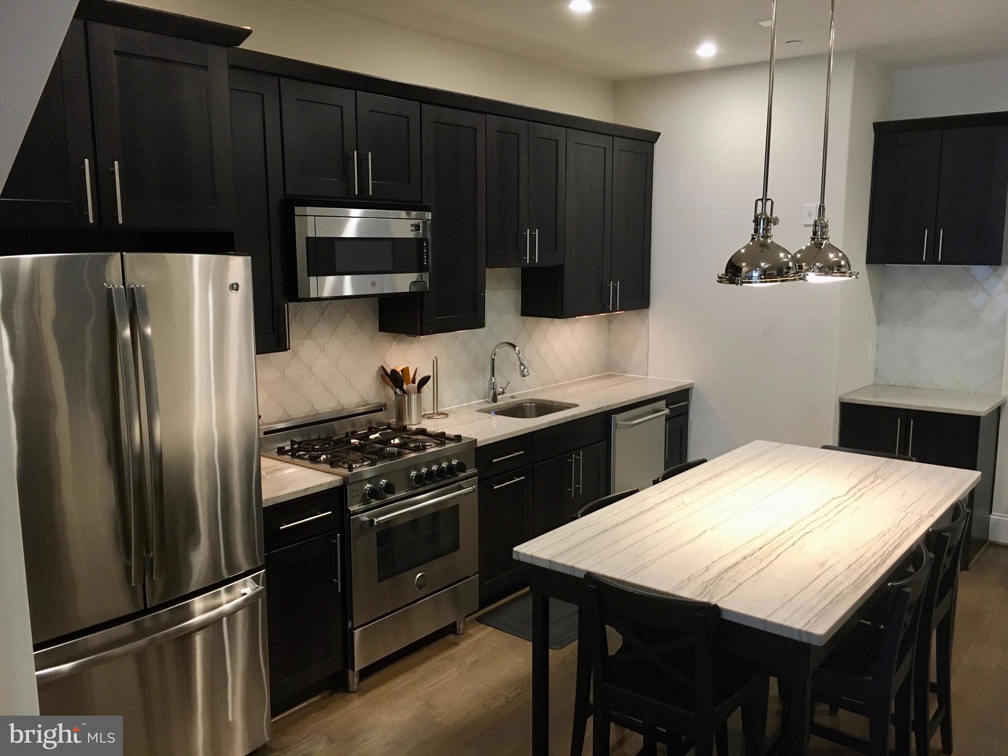 2298 Champlain Street Northwest, Unit B Washington, DC 20009 - Photo 18 of 65