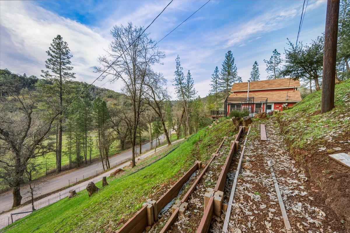 15153 Norvin Way Grass Valley, CA 95949 - Photo 35 of 56