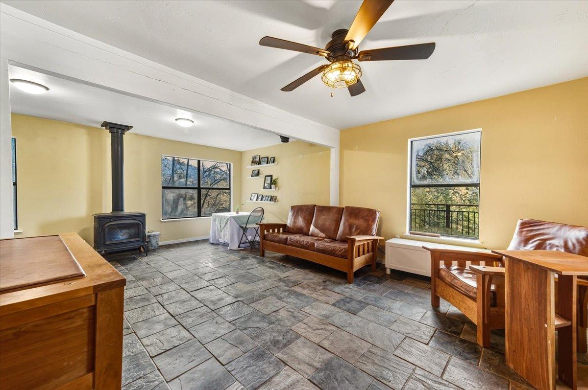 15153 Norvin Way Grass Valley, CA 95949 - Photo 5 of 56