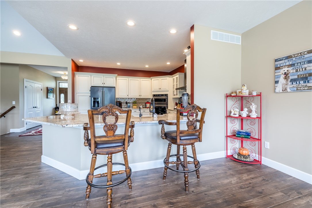 6460 Bortle Road Victor, NY 14564 - Photo 9 of 34