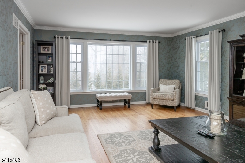 42 Mockingbird Road Hackettstown, NJ 07840 - Photo 12 of 50