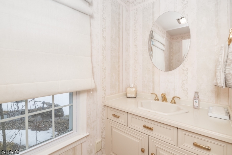 42 Mockingbird Road Hackettstown, NJ 07840 - Photo 22 of 50