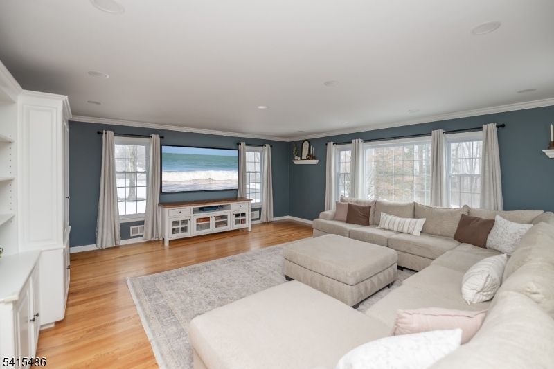 42 Mockingbird Road Hackettstown, NJ 07840 - Photo 23 of 50