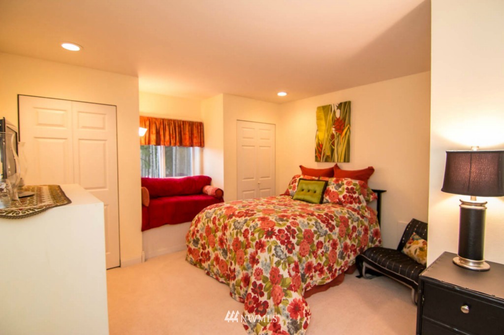 1440 Northeast Paulson Road Poulsbo, WA 98370 - Photo 12 of 15 Gallery Image 12