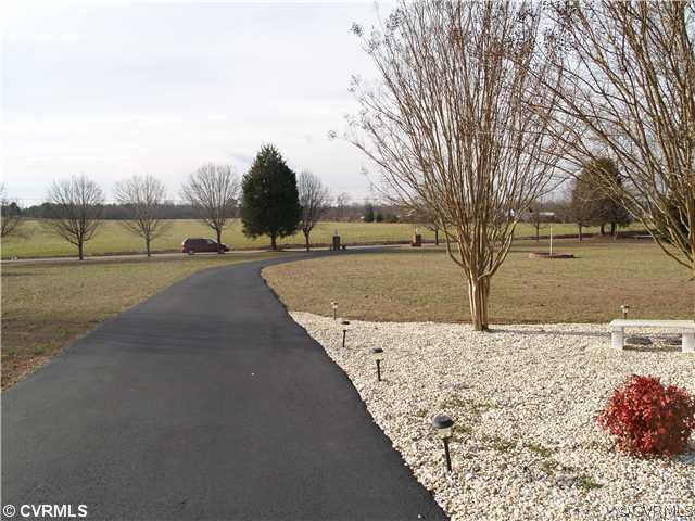 8301 Airport Road Quinton, VA 23141 - Photo 18 of 20 Gallery Image 18