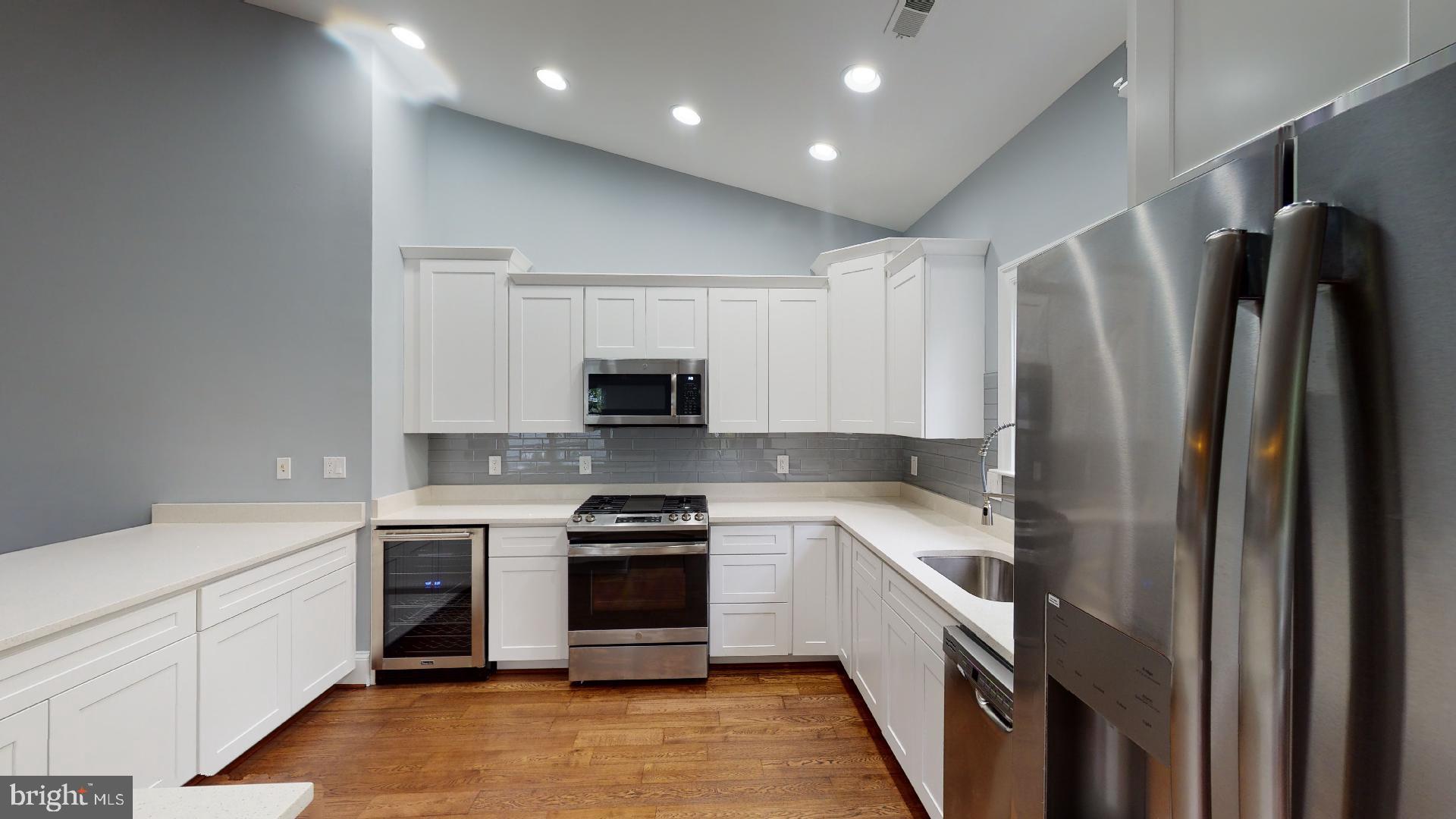 174 Carroll Road Pasadena, MD 21122 - Photo 12 of 57 Gallery Image 12