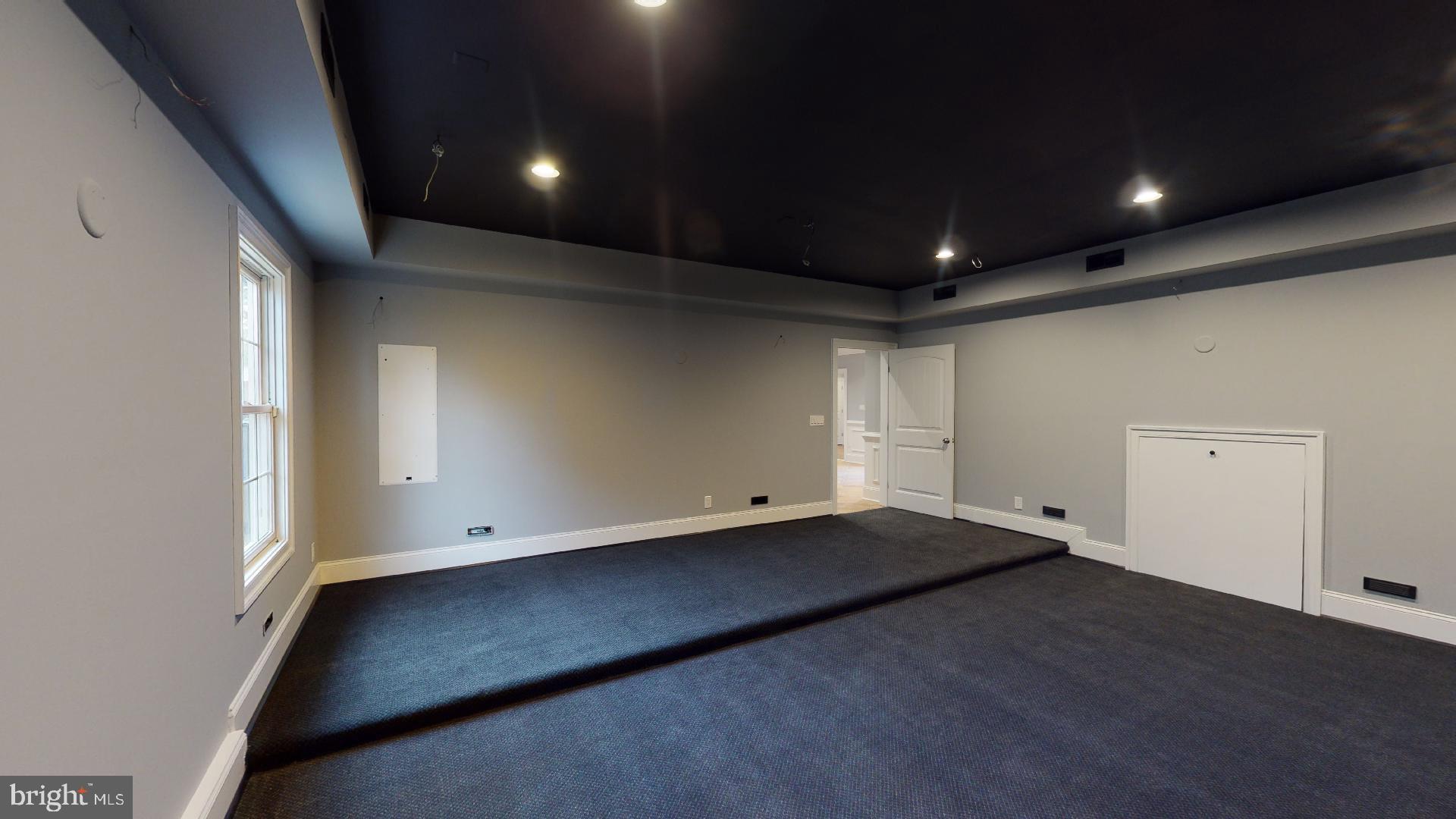 174 Carroll Road Pasadena, MD 21122 - Photo 33 of 57 tiered seating