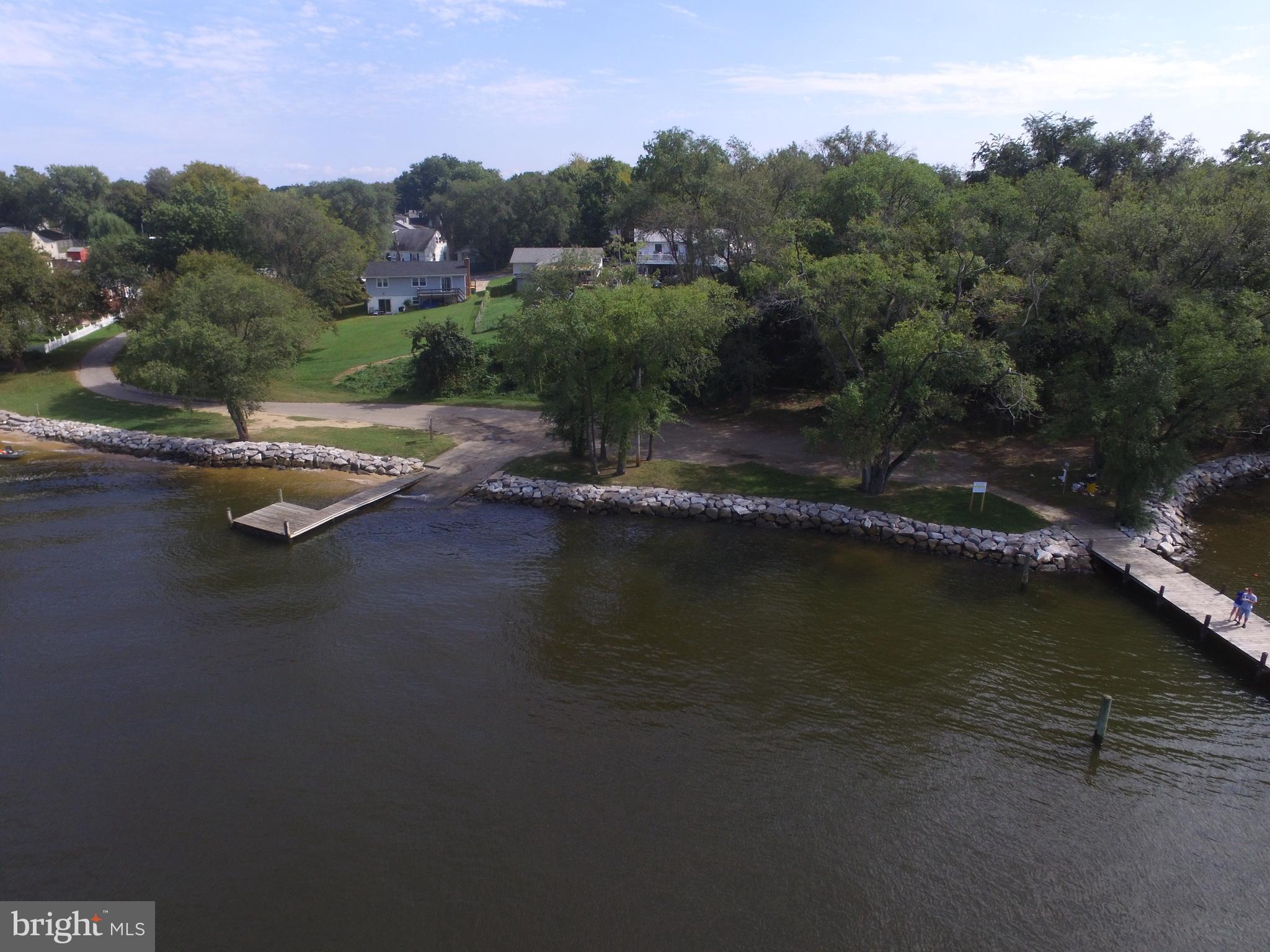 174 Carroll Road Pasadena, MD 21122 - Photo 46 of 57 Ariel view of community pier
