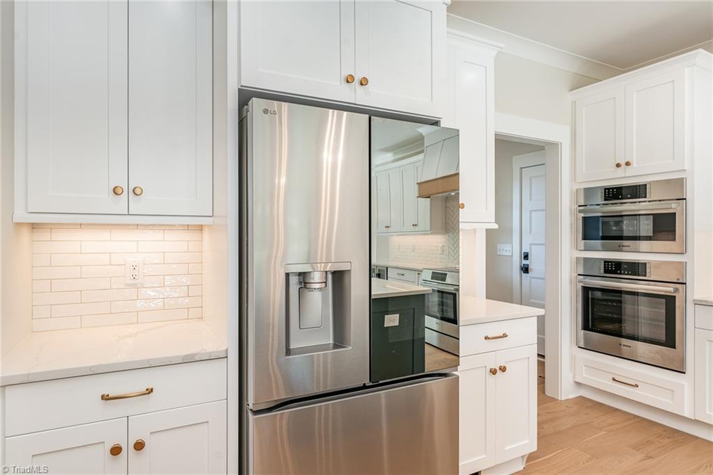 7498 Skippers Trace Oak Ridge, NC 27310 - Photo 14 of 41