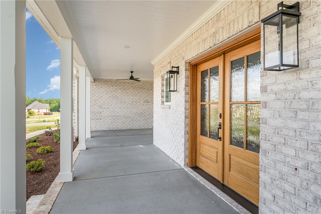 7498 Skippers Trace Oak Ridge, NC 27310 - Photo 5 of 41