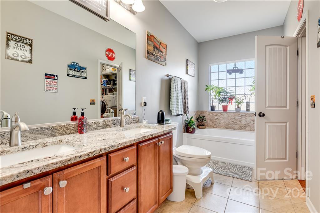 531 Faith Road Mooresville, NC 28115 - Photo 14 of 30 Gallery Image 14