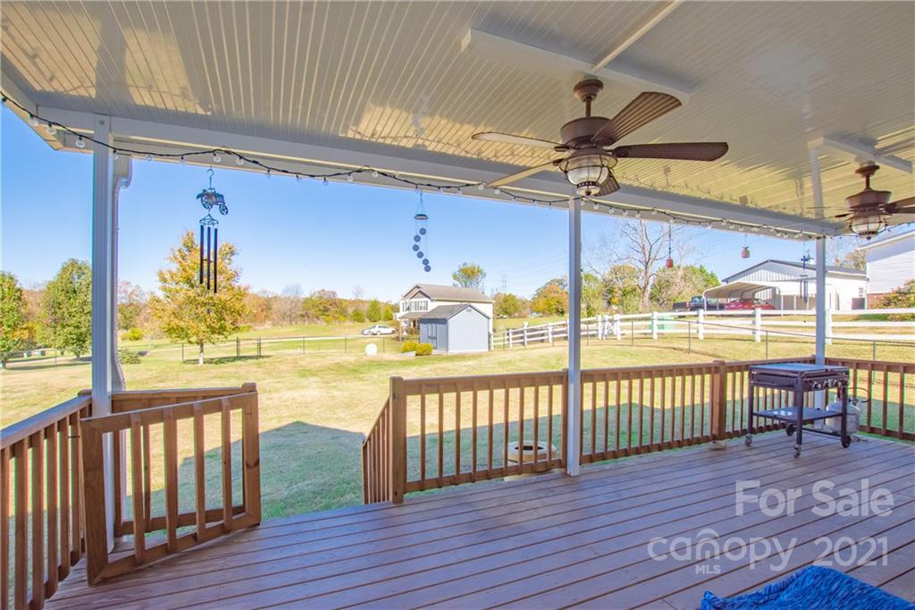 531 Faith Road Mooresville, NC 28115 - Photo 24 of 30 Gallery Image 24