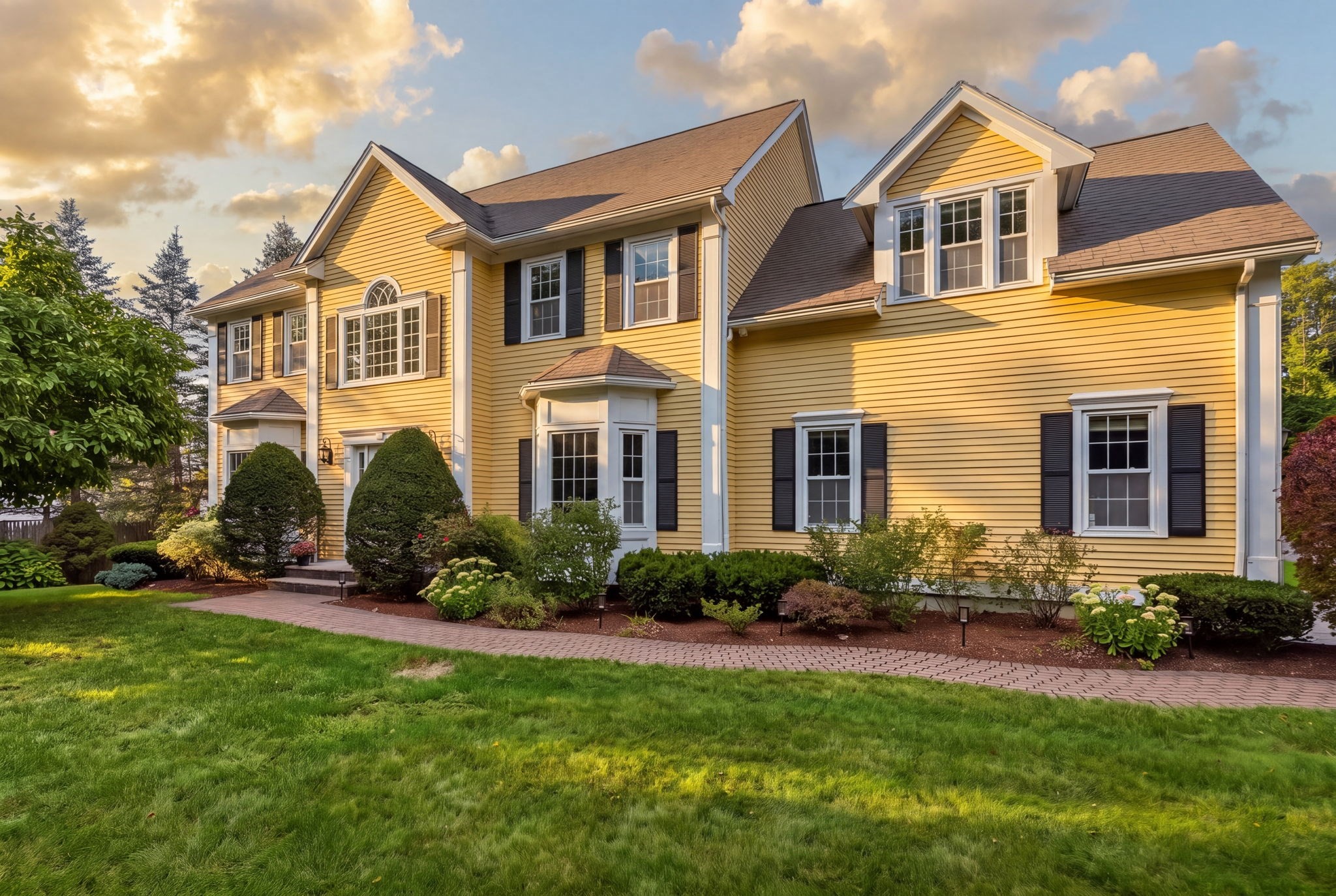 154 Old Spring Street Lexington, MA 02421 - Photo 2 of 41 Gallery Image 2
