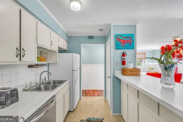 $1,200,000 | 815 Miller Avenue, Tybee Island, GA 31328