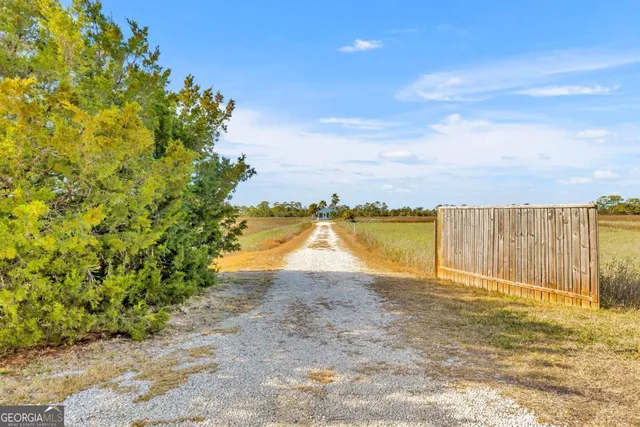 $1,200,000 | 815 Miller Avenue, Tybee Island, GA 31328