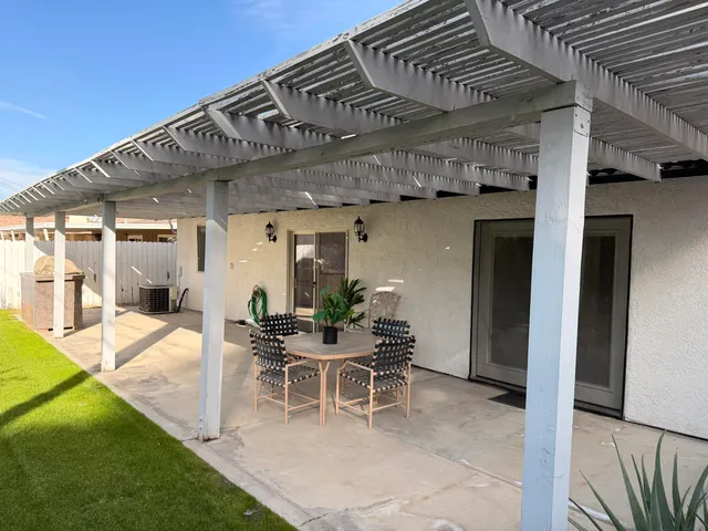 $3,000 | 51905 Avenida Velasco, La Quinta, CA 92253