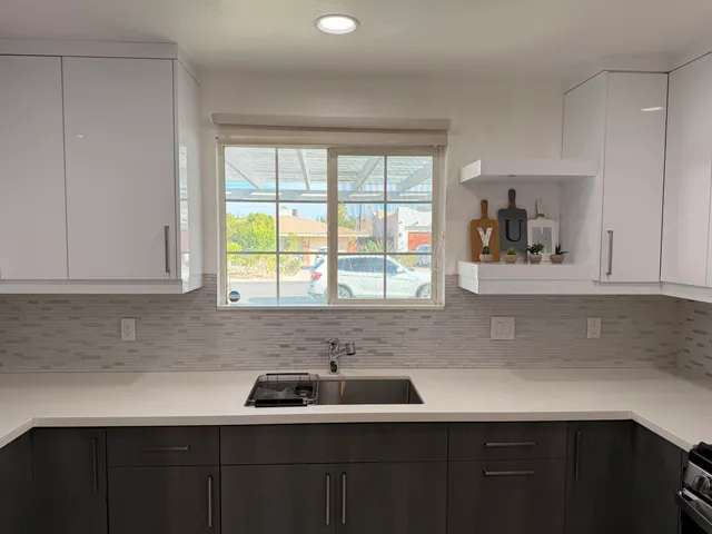 $3,000 | 51905 Avenida Velasco, La Quinta, CA 92253