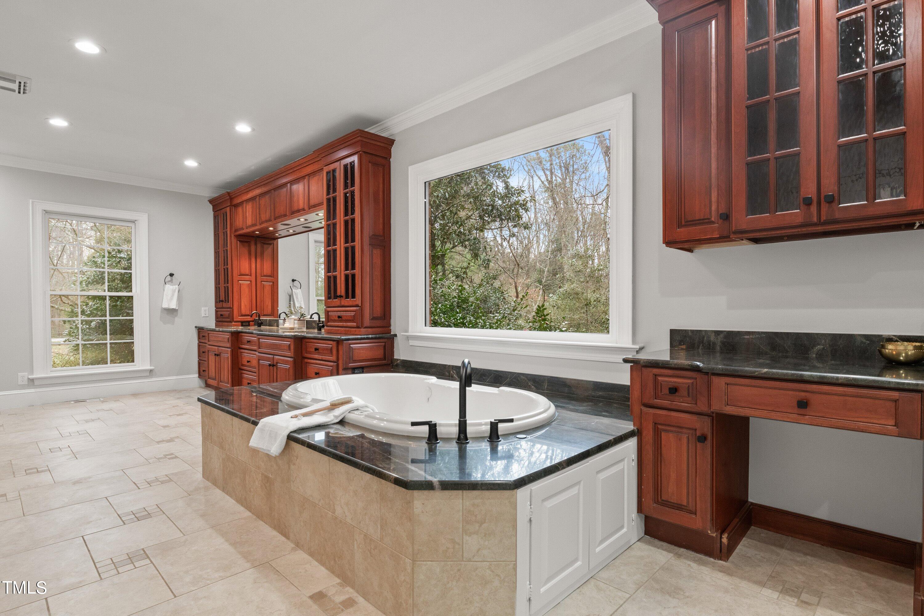 4001 Southall Road Raleigh, NC 27604 - Photo 22 of 38 18-4001 Southall Rd20240228_0035