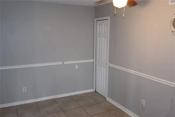 $1,250 | 7609 Abbey Lane, Unit B, Tampa, FL 33617