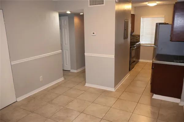 $1,250 | 7609 Abbey Lane, Unit B, Tampa, FL 33617