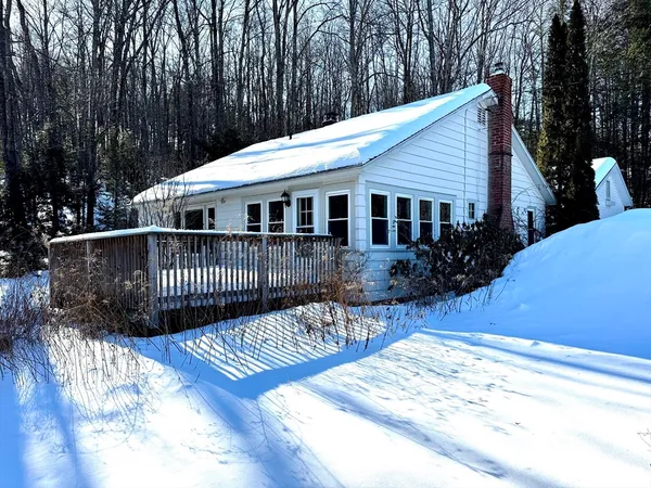$325,000 | 5 Clesson Brook Road, Buckland, MA 01339