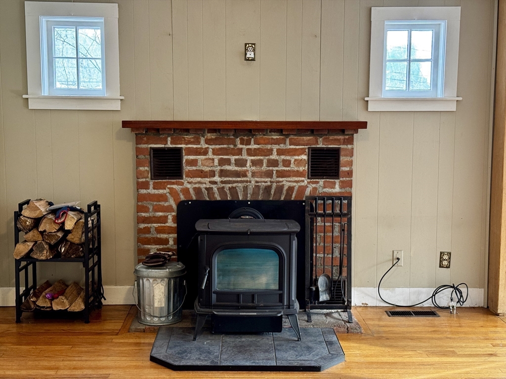 5 Clesson Brook Road Buckland, MA 01330 - Photo 8 of 40