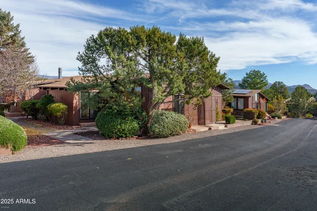 $709,000 | 40 Calle Del Medio, Sedona, AZ 86336