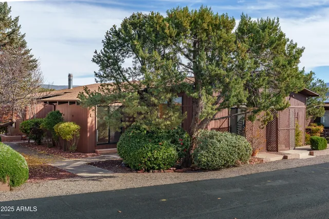 $709,000 | 40 Calle Del Medio, Sedona, AZ 86336