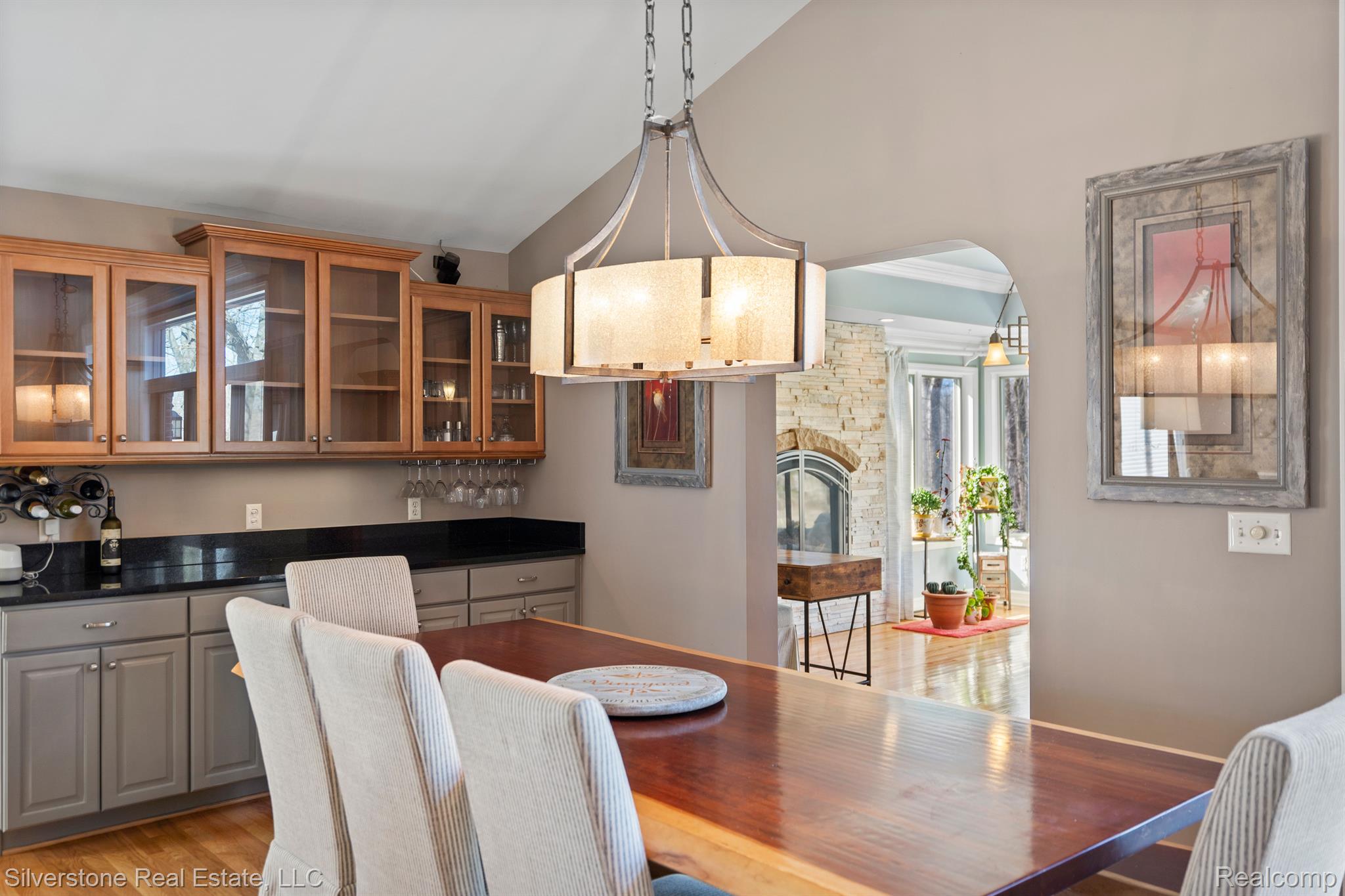 38415 Riverside Drive Clinton Township, MI 48036 - Photo 16 of 49 Gallery Image 16