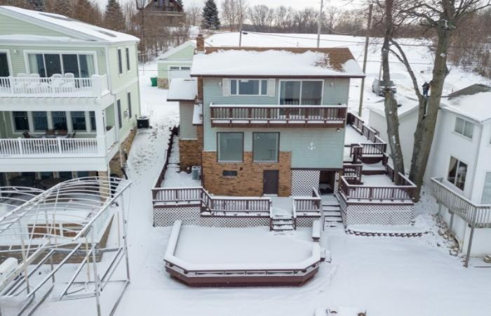 31244 Curran Beach Road Dowagiac, MI 49047 - Photo 19 of 45 700x450-crop-90-31244curransbeachroad-16
