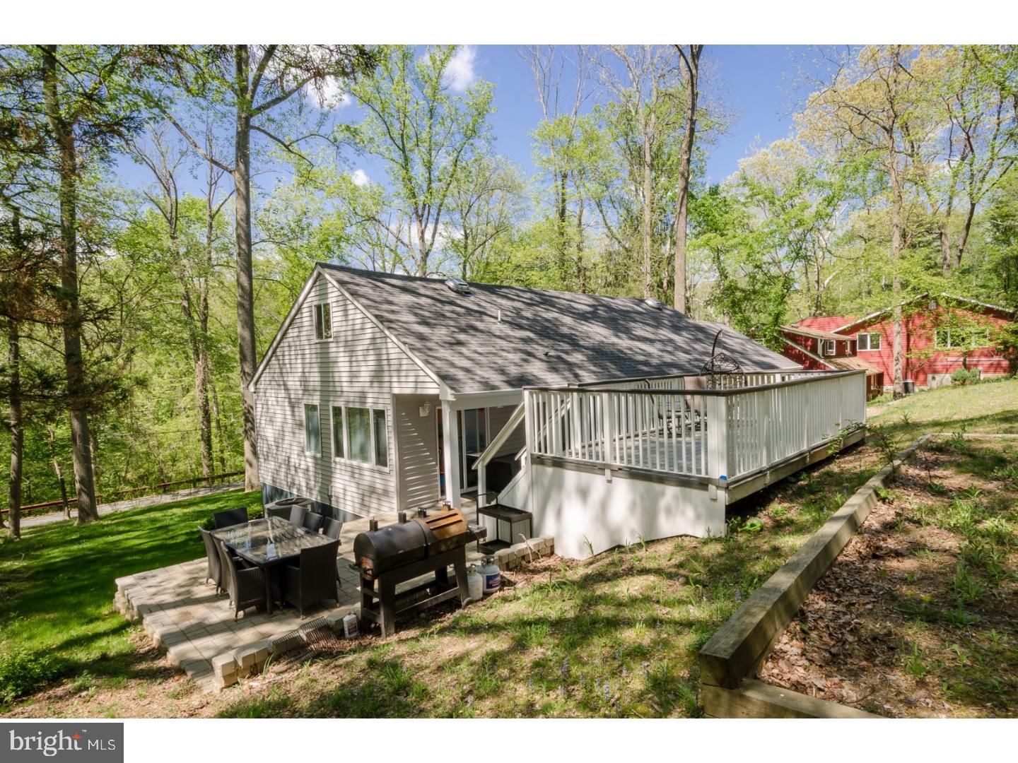 22 Jacobs Creek Road Ewing, NJ 08628 - Photo 20 of 25 Gallery Image 20