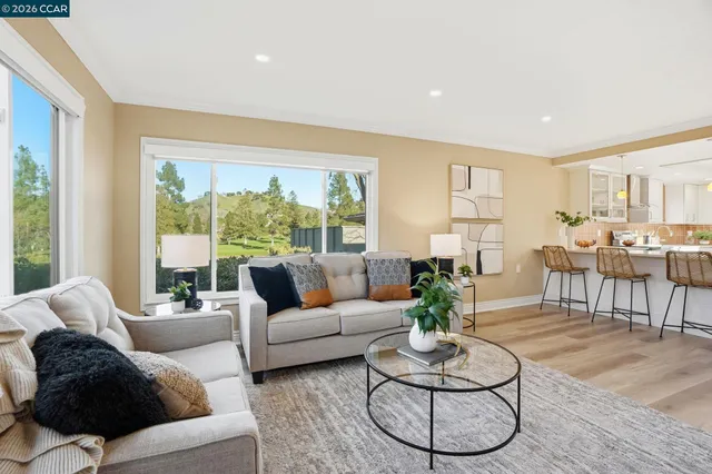 $675,000 | 2308 Tice Creek Drive, Unit 5, Walnut Creek, CA 94595