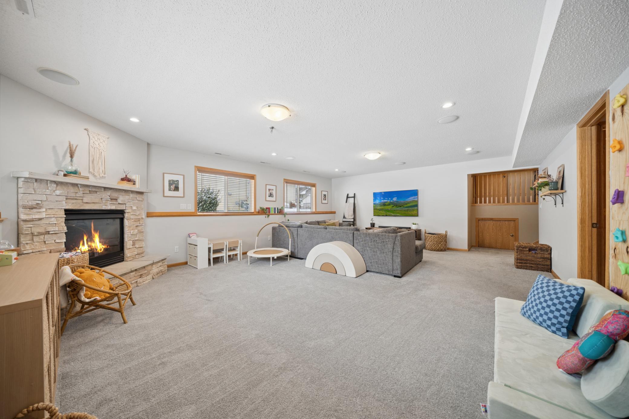 5336 Duvall Street Northwest Rochester, MN 55901 - Photo 23 of 35 Gallery Image 23