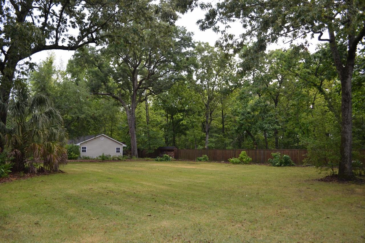 1226 Chandler Road Awendaw, SC 29429 - Photo 4 of 27 DSC_0089 (1280x853)