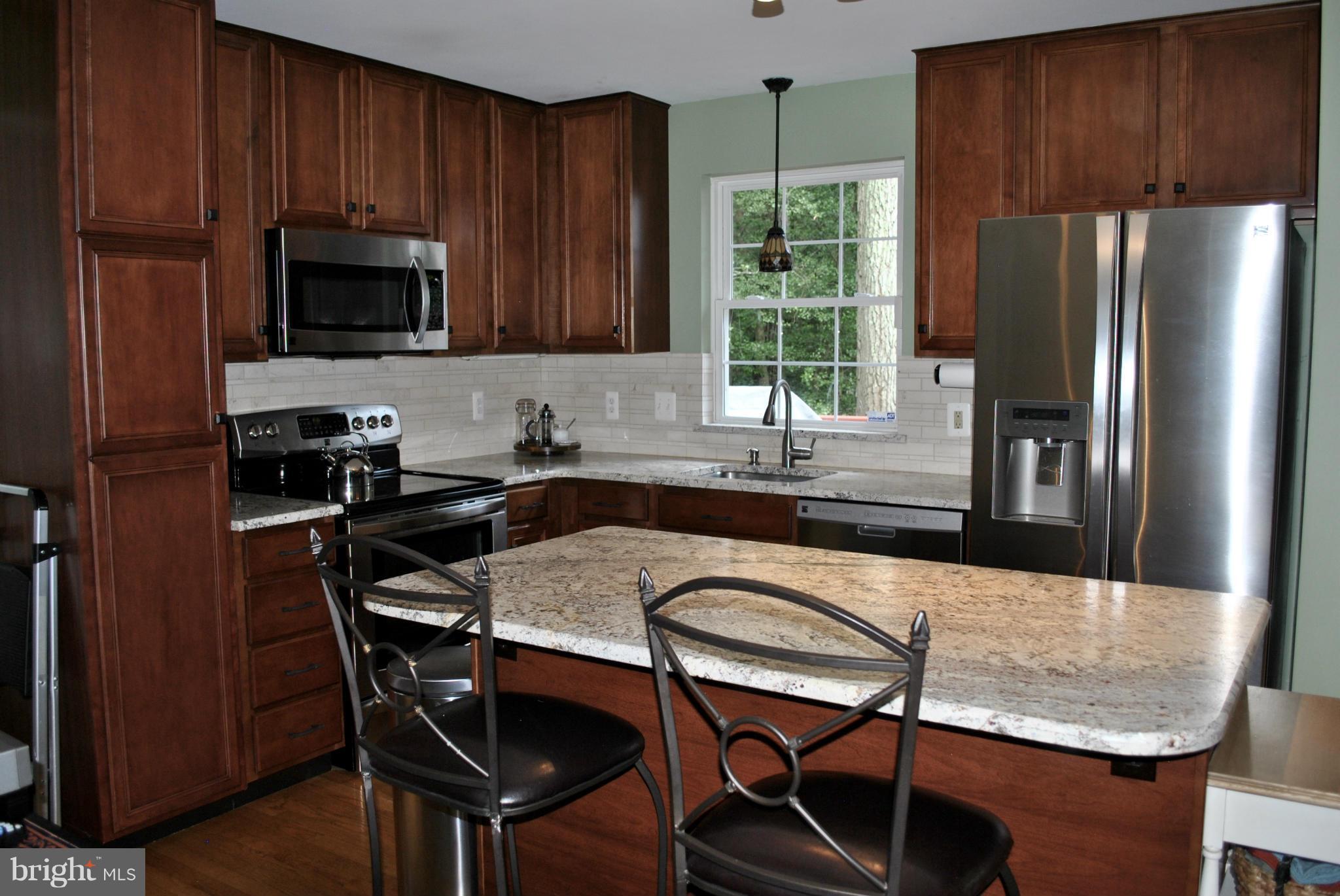401 Kyle Road Crownsville, MD 21032 - Photo 8 of 26 Kitchen