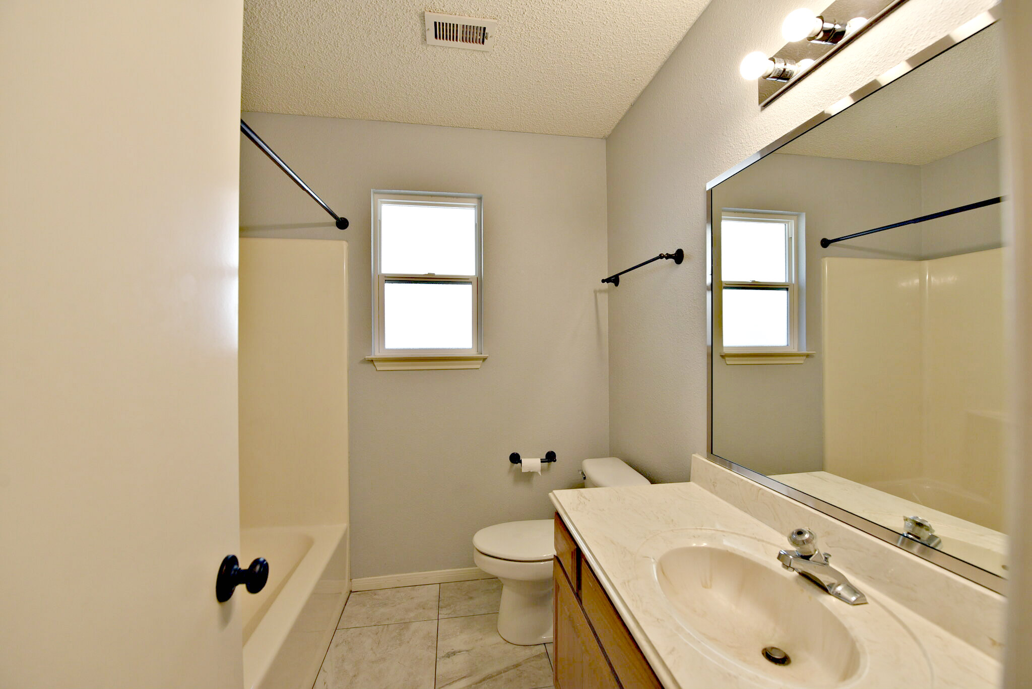 2402 Spring Wagon Lane Austin, TX 78728 - Photo 17 of 19