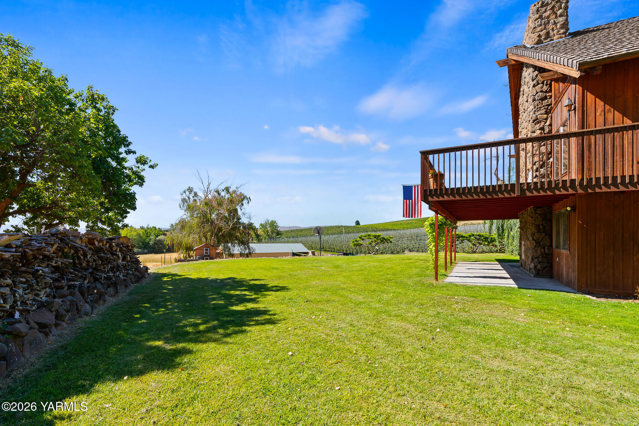 13619 Summitview Ext Road Yakima, WA 98908 - Photo 48 of 56 a view of a house with a yard
