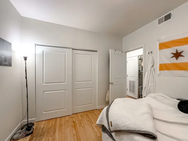 $2,928 | 6711 North Sheridan Road, Unit 1N, Chicago, IL 60626