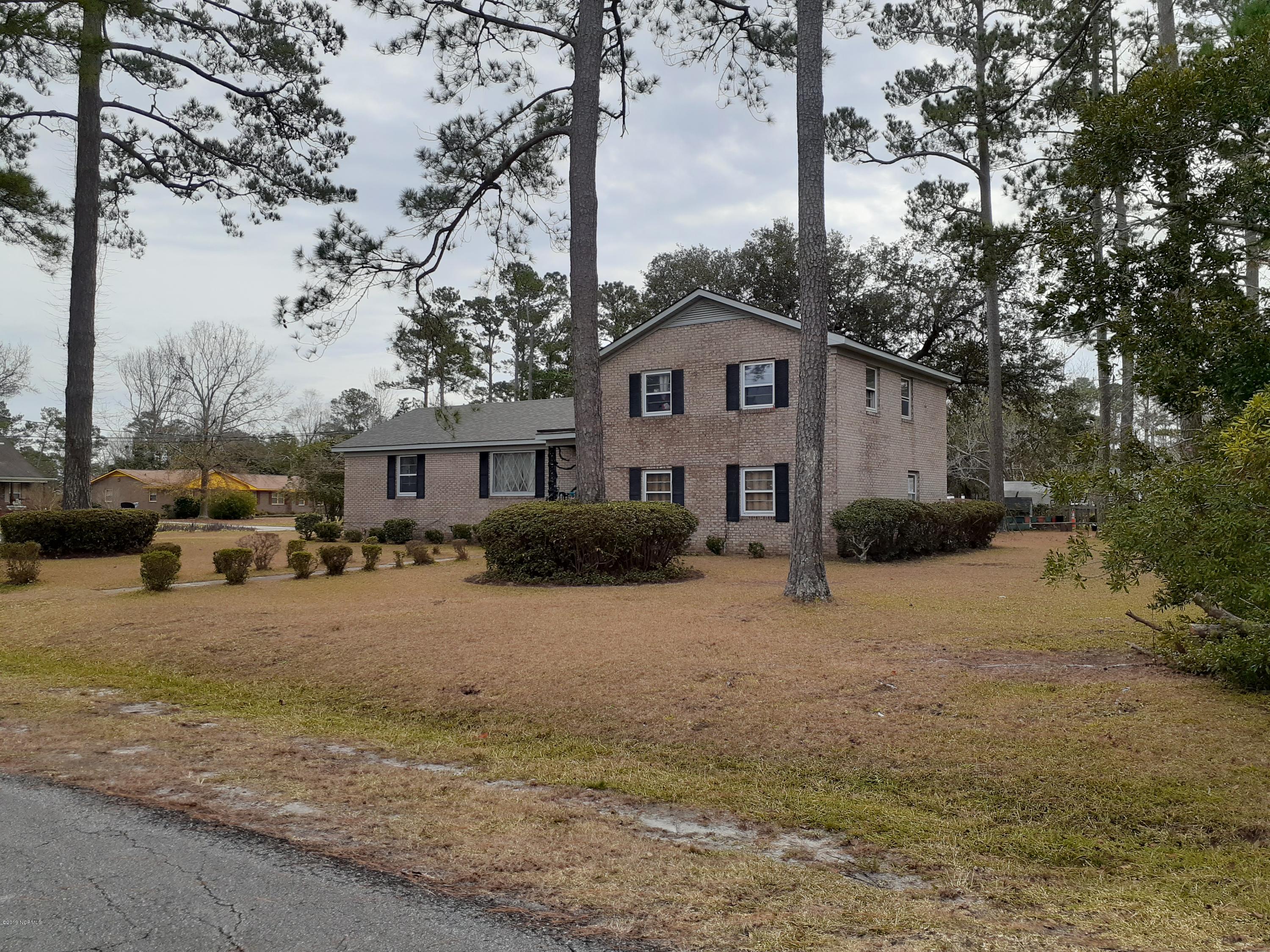 4226 Dewitt Road Wilmington, NC 28405 - Photo 3 of 15 20191229_123844