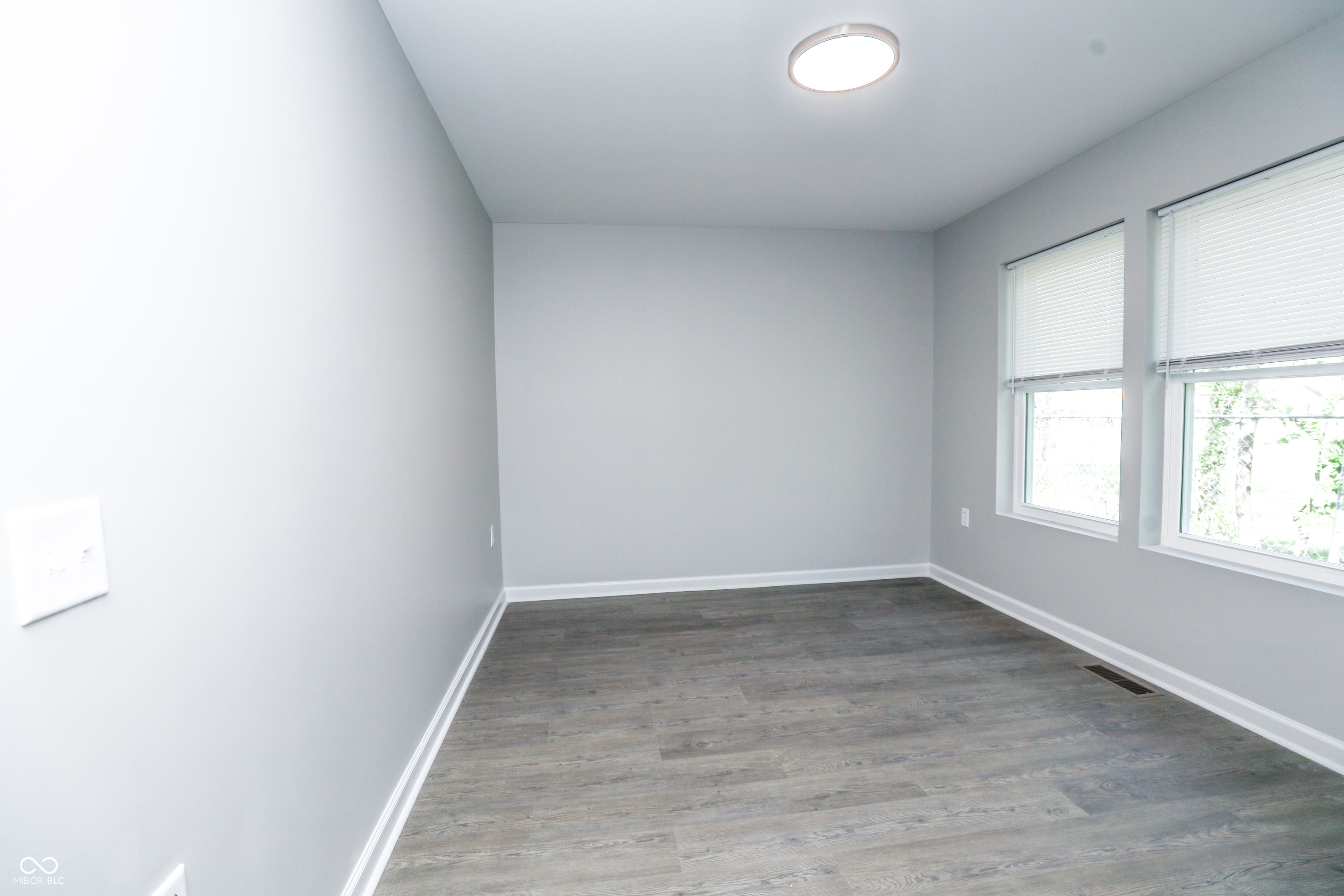 3135 Ralston Avenue Indianapolis, IN 46218 - Photo 28 of 47