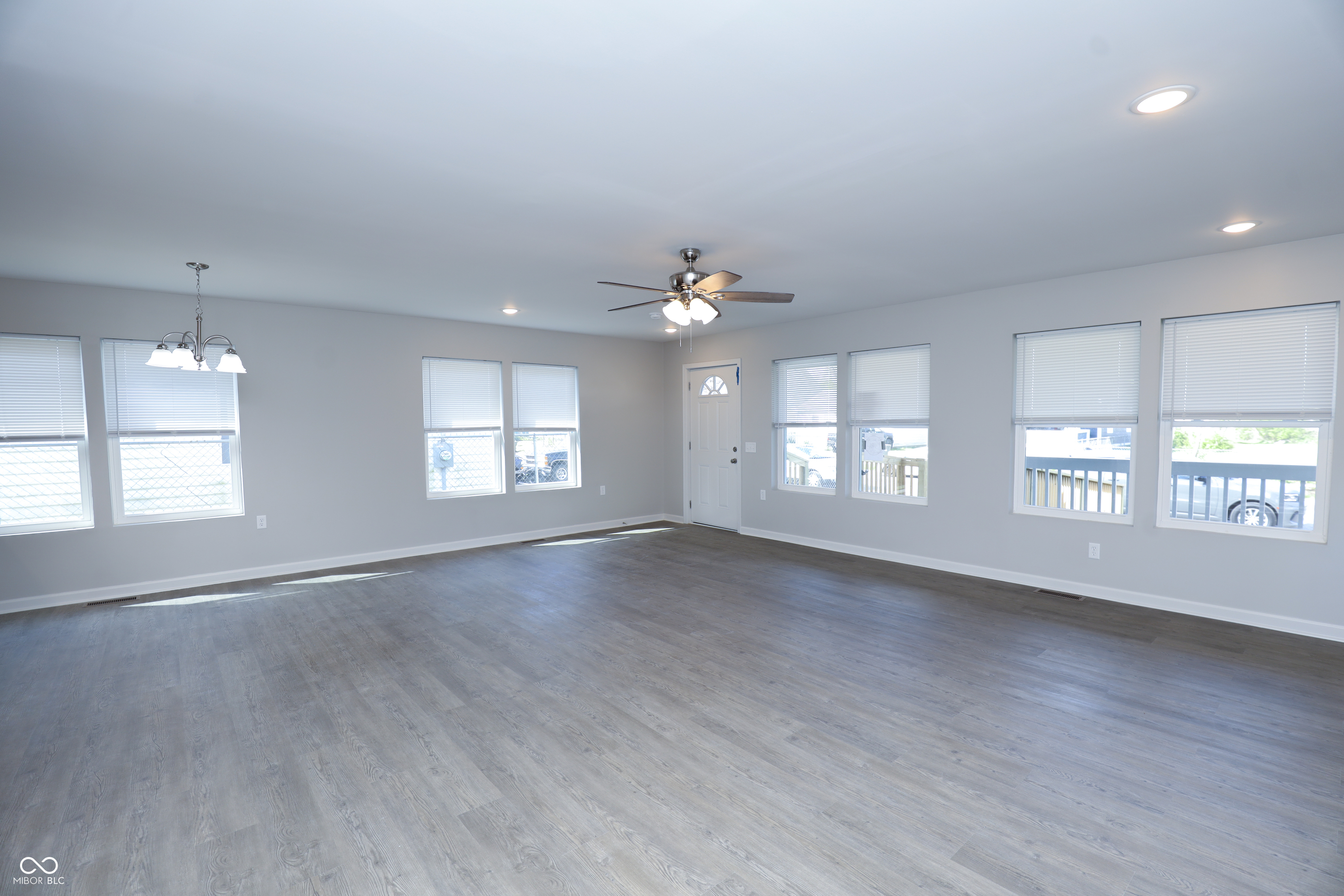 3135 Ralston Avenue Indianapolis, IN 46218 - Photo 10 of 47