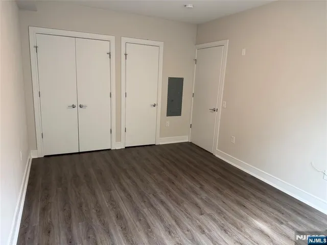 $2,895 | 470 Main Street, Unit 508, Fort Lee, NJ 07024