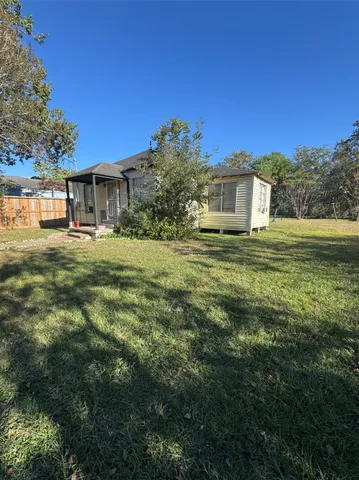$79,000 | 306 1st Street, Eagle Lake, TX 77434