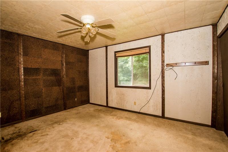 299 Linnwood Road Eighty Four, PA 15330 - Photo 17 of 25 Gallery Image 17