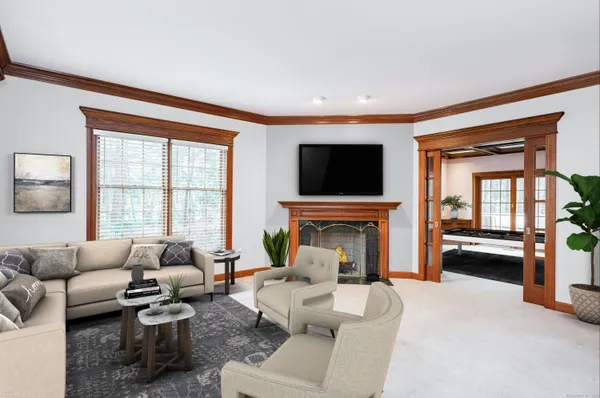 $8,500 | 3 Eton Place, Farmington, CT 06032