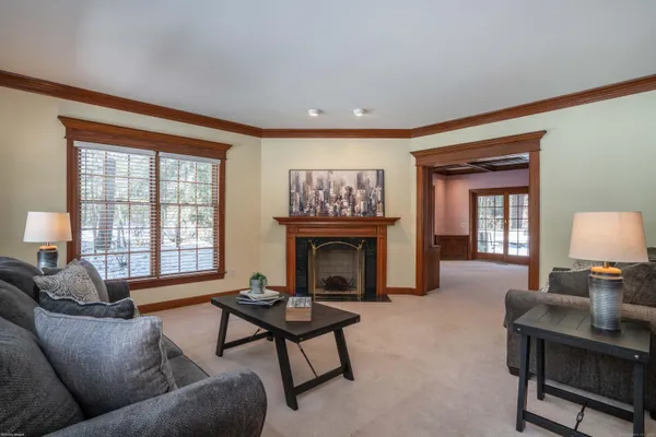 $8,500 | 3 Eton Place, Farmington, CT 06032