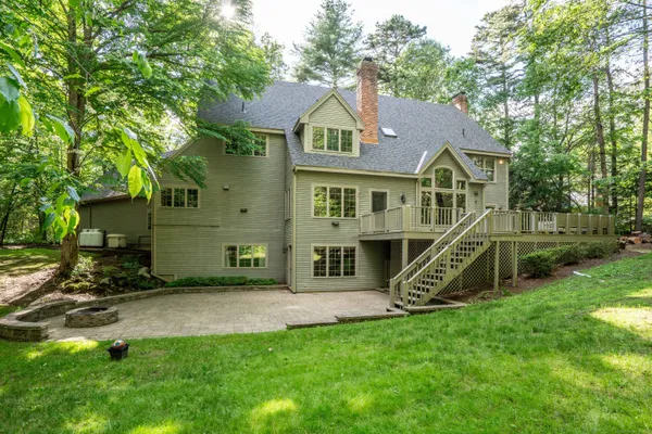 $8,500 | 3 Eton Place, Farmington, CT 06032