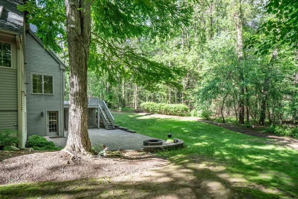 $8,500 | 3 Eton Place, Farmington, CT 06032